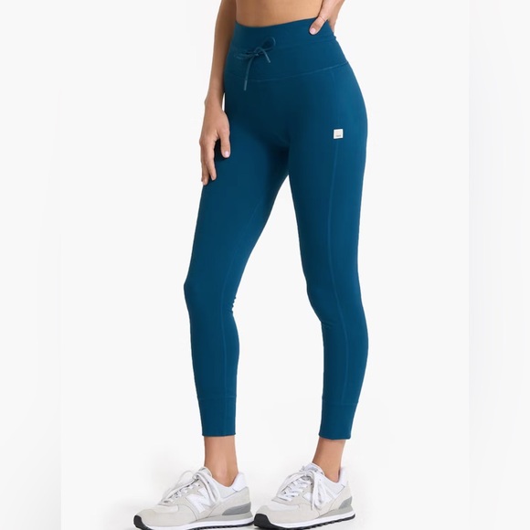 Vuori Pants - Vuori Daily Legging cosmo blue